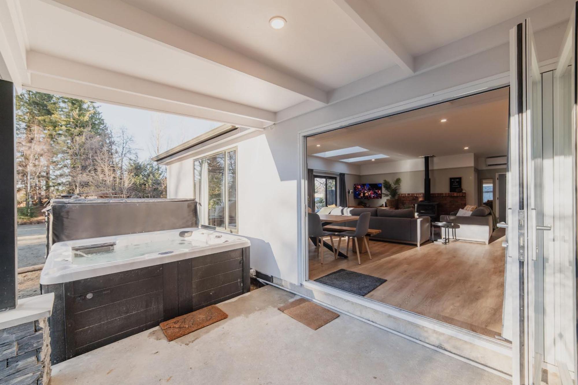 Galaxy 3Br Modern Home With Fireplace Outdoor Spa Lake Tekapo Eksteriør bilde
